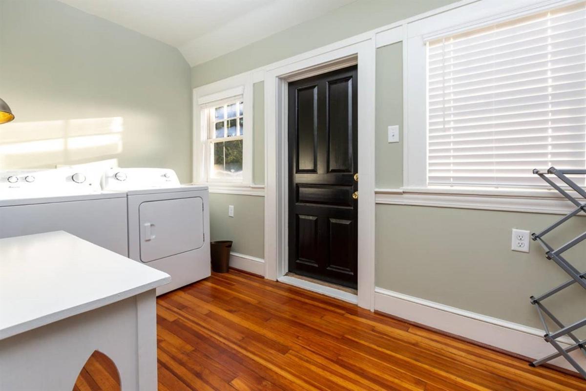 Renowned Historic Home Downtownacross From Park Winston-Salem Eksteriør billede